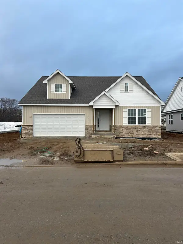 330 Peace Tree Village Drive #5, Rochester, IN 46975