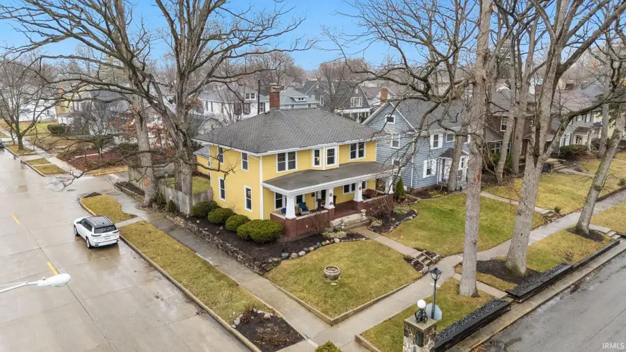 628 W Oakdale Drive, Fort Wayne, IN 46807 - #2