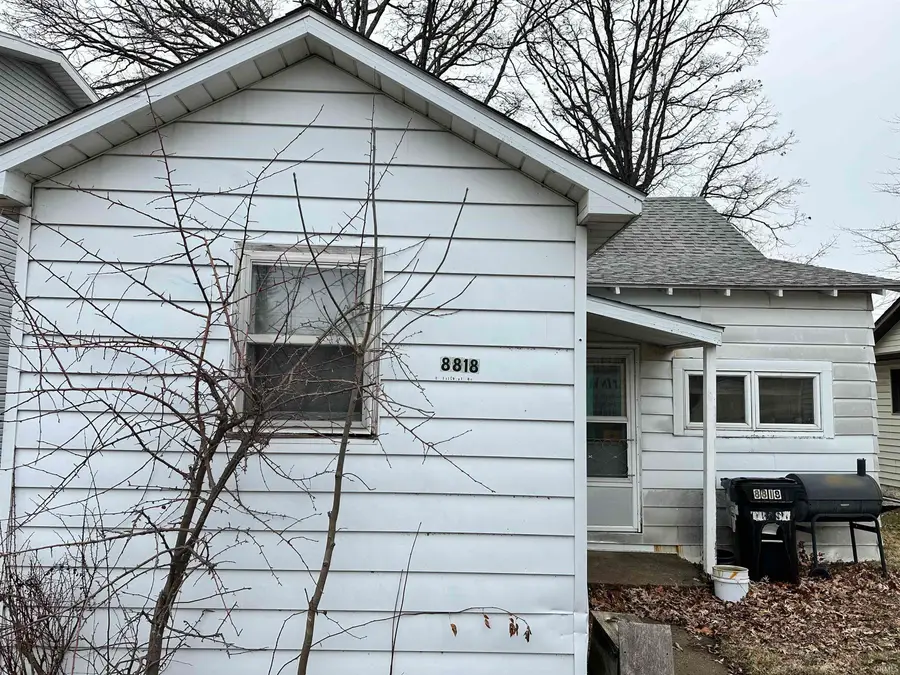 8818 E Hatchery Road, Syracuse, IN 46567 - #2