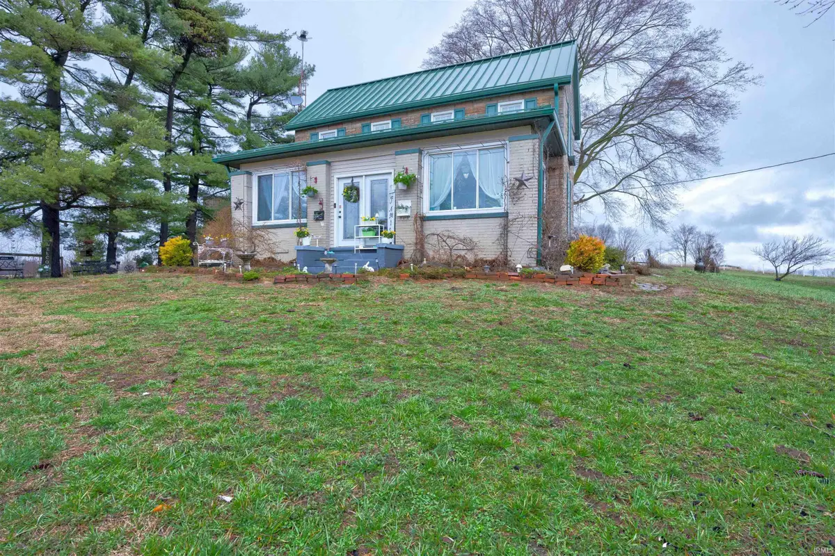 8229 S 950 W, Owensville, IN 47665 - #1