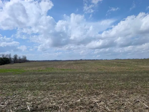 13+/- acres 1200 E, Loogootee, IN 47553