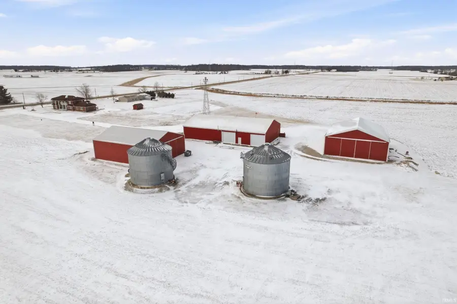 4399 E Sr 26 Road, Hartford City, IN 47348 - #3