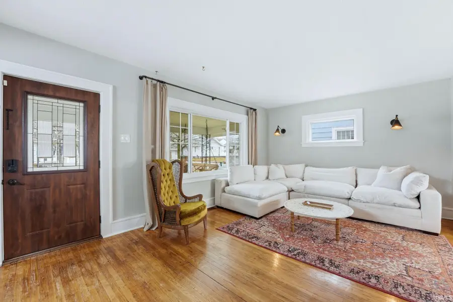 815 Pasadena Drive, Fort Wayne, IN 46807 - #2