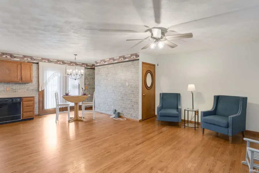 452 Miami Drive, Nappanee, IN 46550 - #2