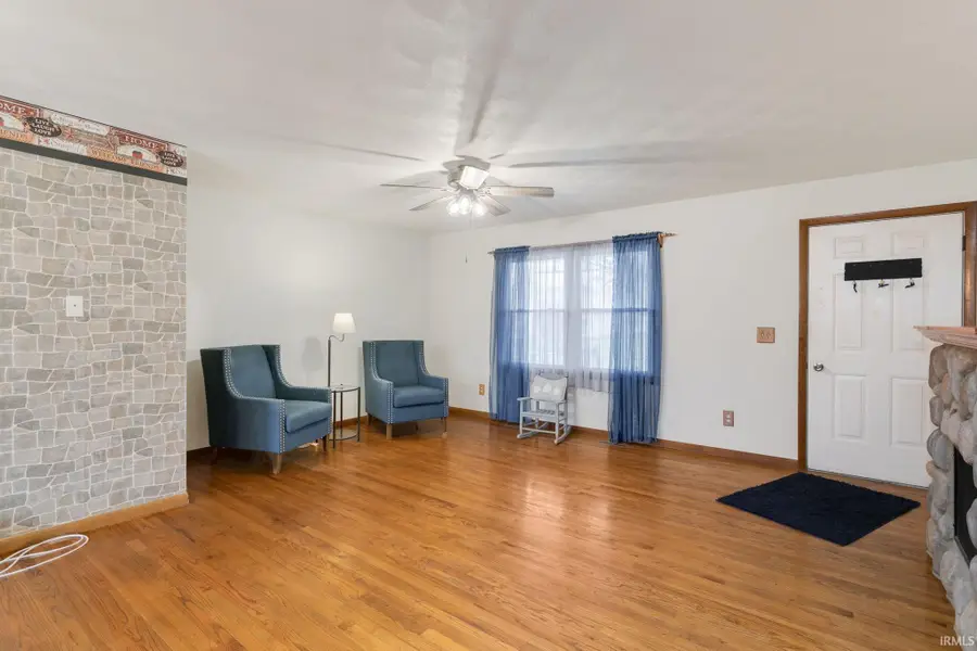 452 Miami Drive, Nappanee, IN 46550 - #3