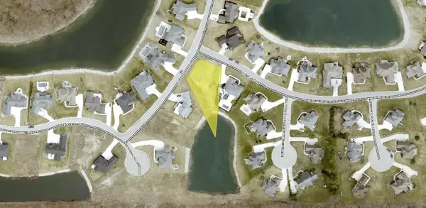 18416 Donegal Drive, South Bend, IN 46637