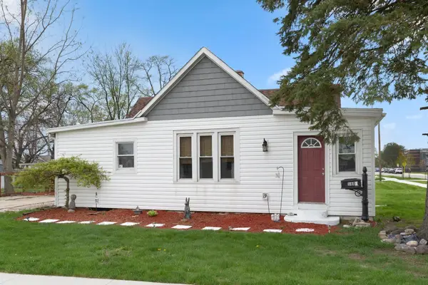 1605 E Clark Street, Warsaw, IN 46580