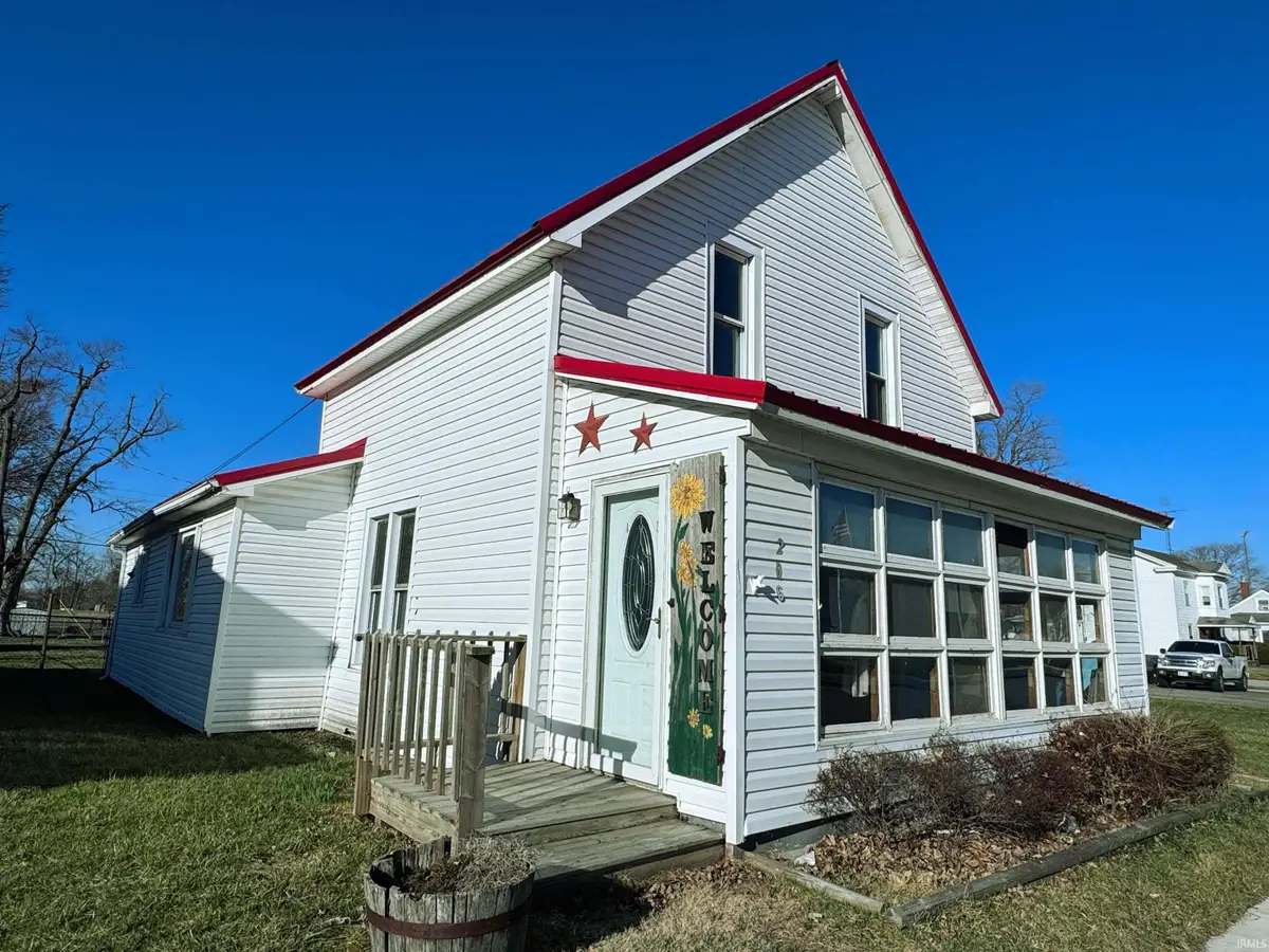 206 N Chicago Street, Royal Center, IN 46978 - #1