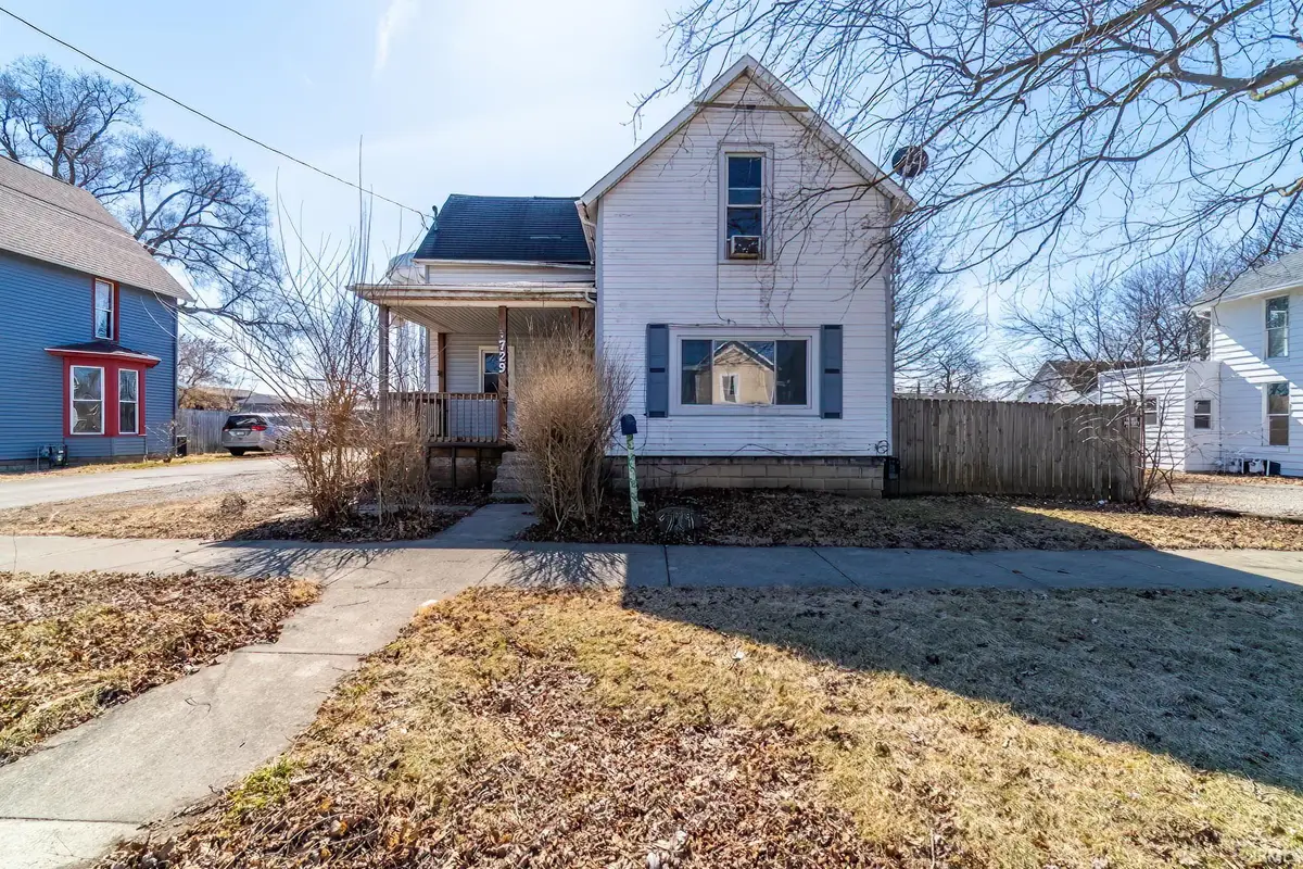 729 E Franklin Street, Huntington, IN 46750 - #1