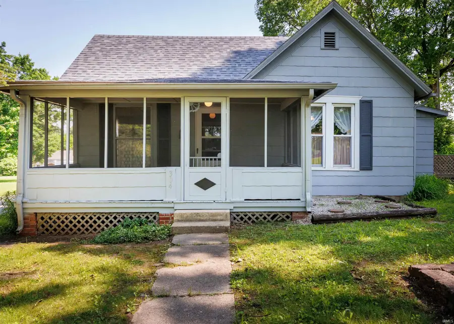 304 E New Street, Attica, IN 47918 - #3
