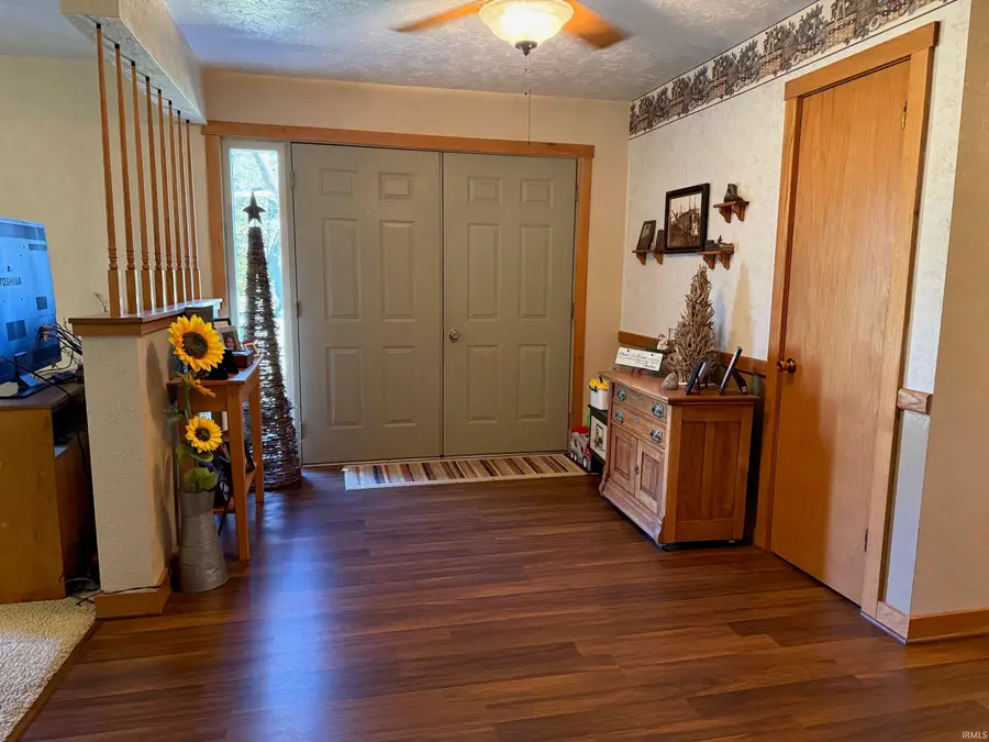 3137 W 800 N, Royal Center, IN 46978 - #2