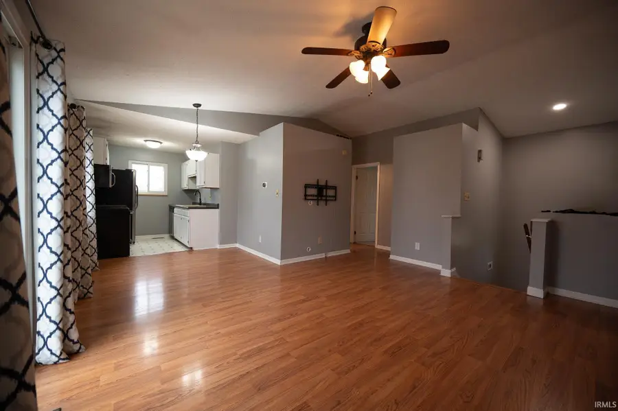 1122 Blue Jay Drive, Greentown, IN 46936 - #2