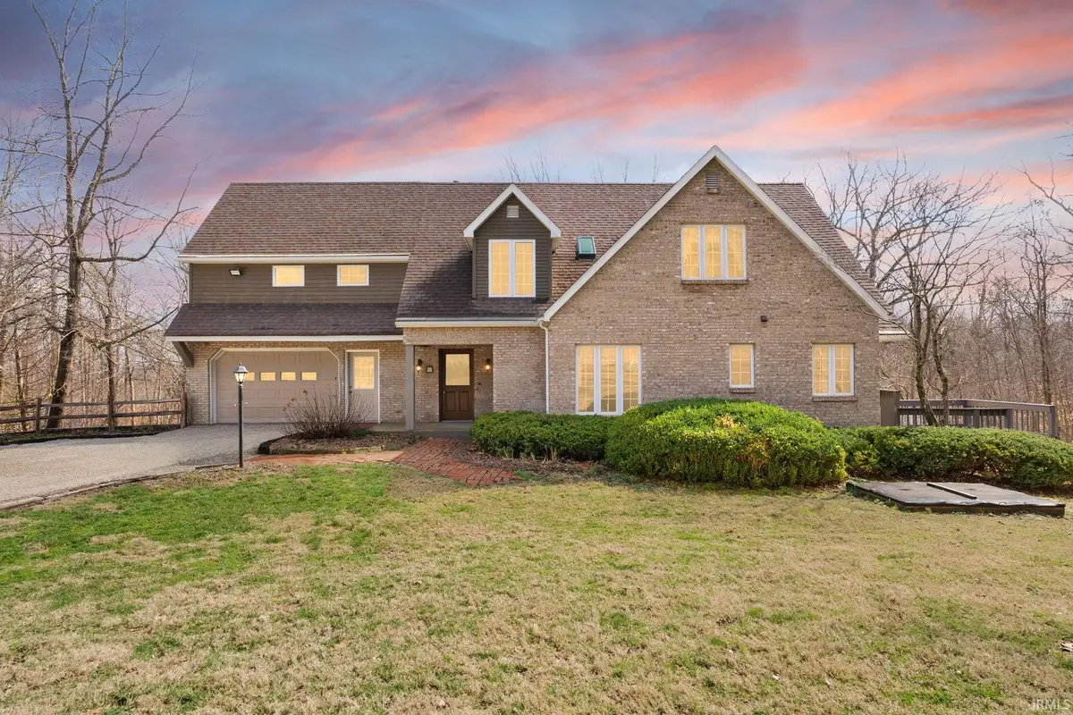 925 W Oakwood Lane, Paoli, IN 47454 - #1