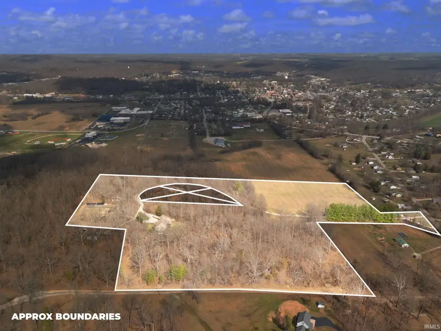 925 W Oakwood Lane, Paoli, IN 47454 - #3