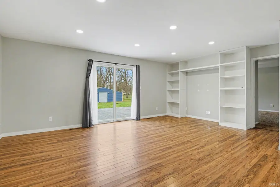 3363 N Old Farm Road, Warsaw, IN 46582 - #2