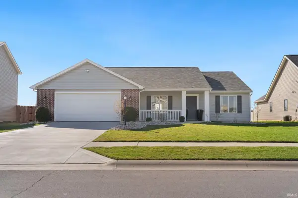 13658 Silk Tree Trail, Fort Wayne, IN 46814