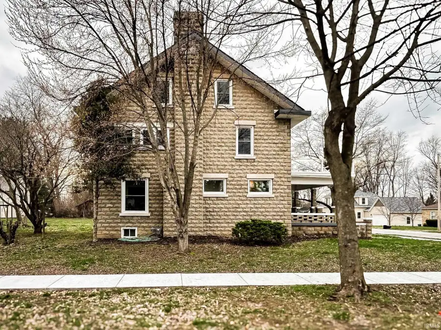 221 W Harrison St, Orleans, IN 47452 - #2