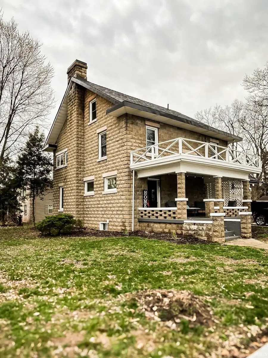 221 W Harrison St, Orleans, IN 47452 - #3