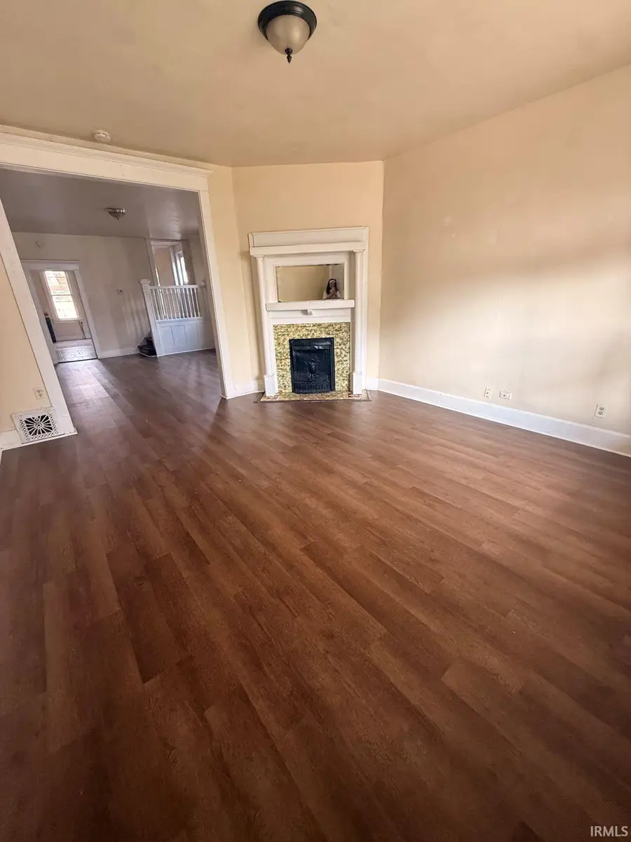 205 W Oregon Street #207, Evansville, IN 47710 - #3