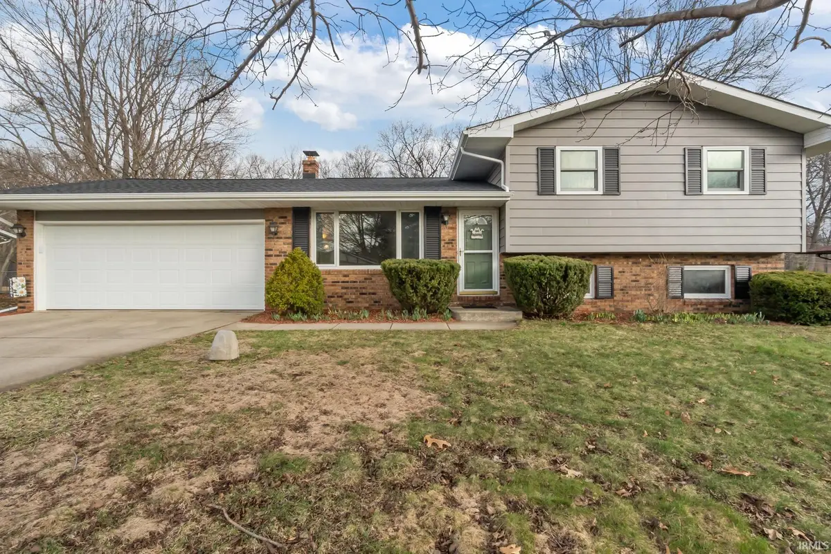 21877 Shady Hollow Lane, South Bend, IN 46628 - #1