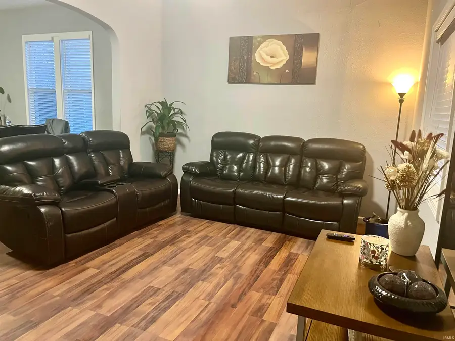 213 N Washington Street, Huntingburg, IN 47542 - #3