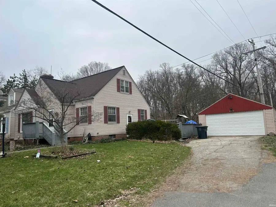 501 W Angela Boulevard, South Bend, IN 46617 - #3