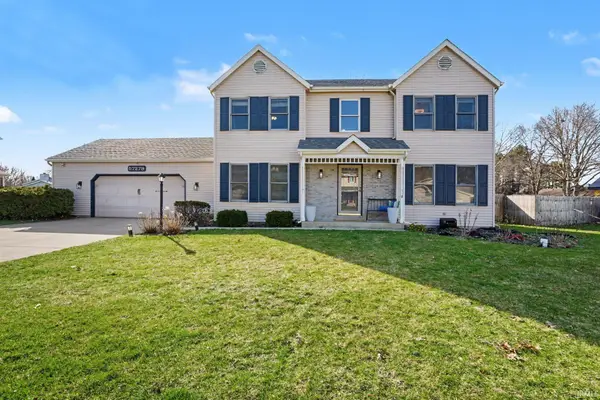 57279 Pine View Drive, South Bend, IN 46619