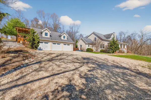 7844 S Zikes Road, Bloomington, IN 47401
