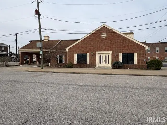 203 NE 1st. Street, Loogootee, IN 47553 - #1