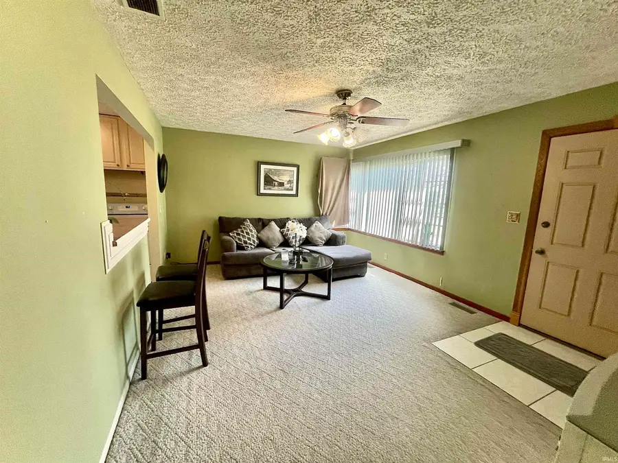 1517 S Saint James Boulevard, Evansville, IN 47714 - #3