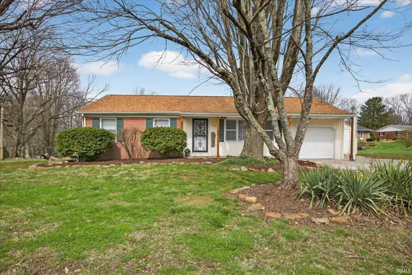 29 Douglas Drive, Washington, IN 47501