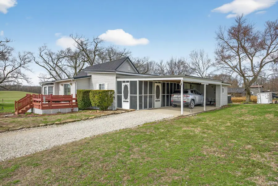 902 N 200 W Road, Washington, IN 47501 - #2