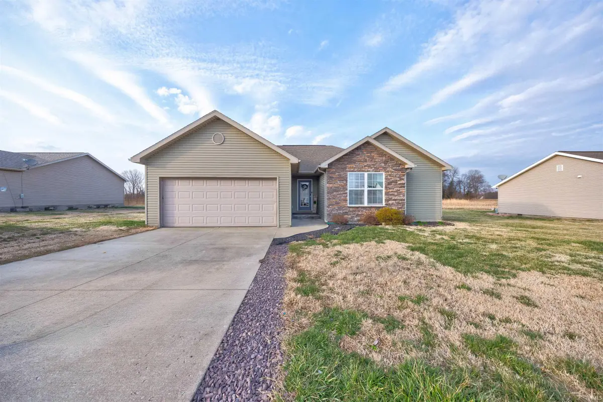 1128 W Cobblefield Drive, Rockport, IN 47635 - #1