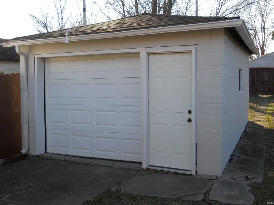 1315 Marshall Avenue, Evansville, IN 47714 - #3