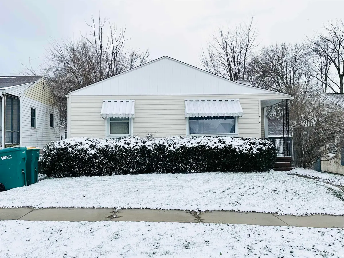 917 Geyer Avenue, Mishawaka, IN 46544 - #1