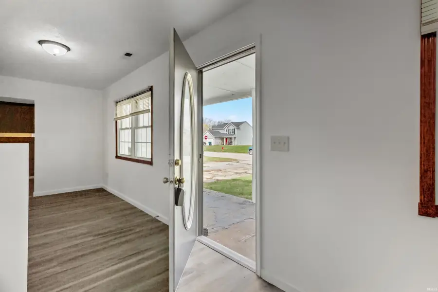 604 E South F Street, Gas City, IN 46933 - #3
