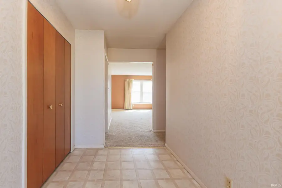 3105 W Riggin Road, Muncie, IN 47304 - #2