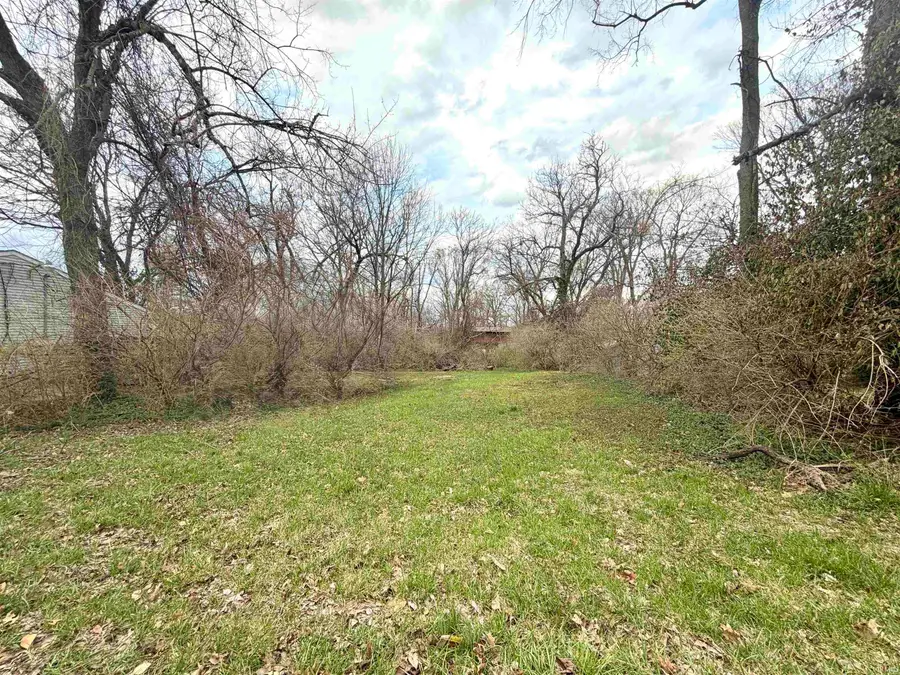 516 W 15th Street, Bloomington, IN 47404 - #3