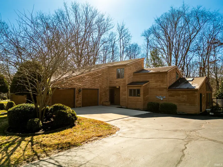 5509 W River Road, Muncie, IN 47304 - #2