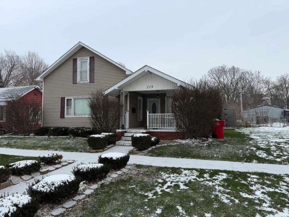 219 N Michigan Street, Argos, IN 46501 - #1