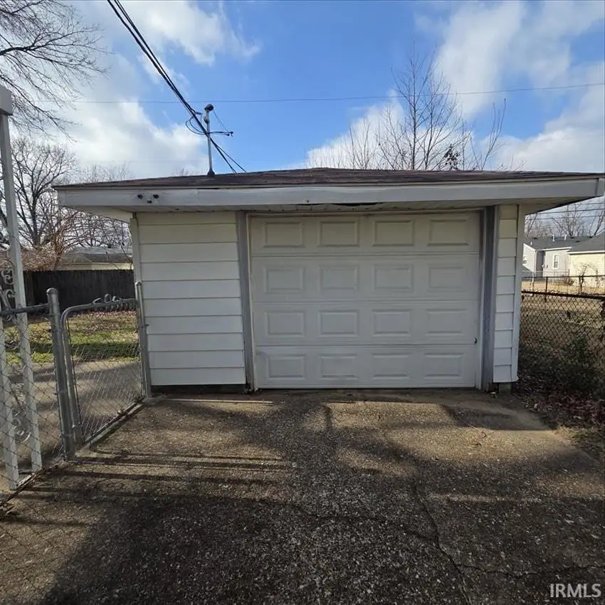 1501 S Ruston Avenue, Evansville, IN 47714 - #2