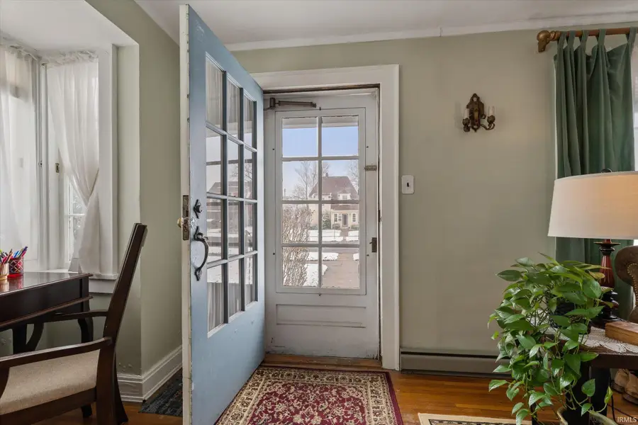 2517 Erskine Boulevard, South Bend, IN 46614 - #2