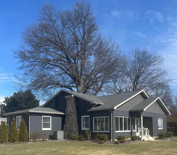 408 W Water Street, Newburgh, IN 47630