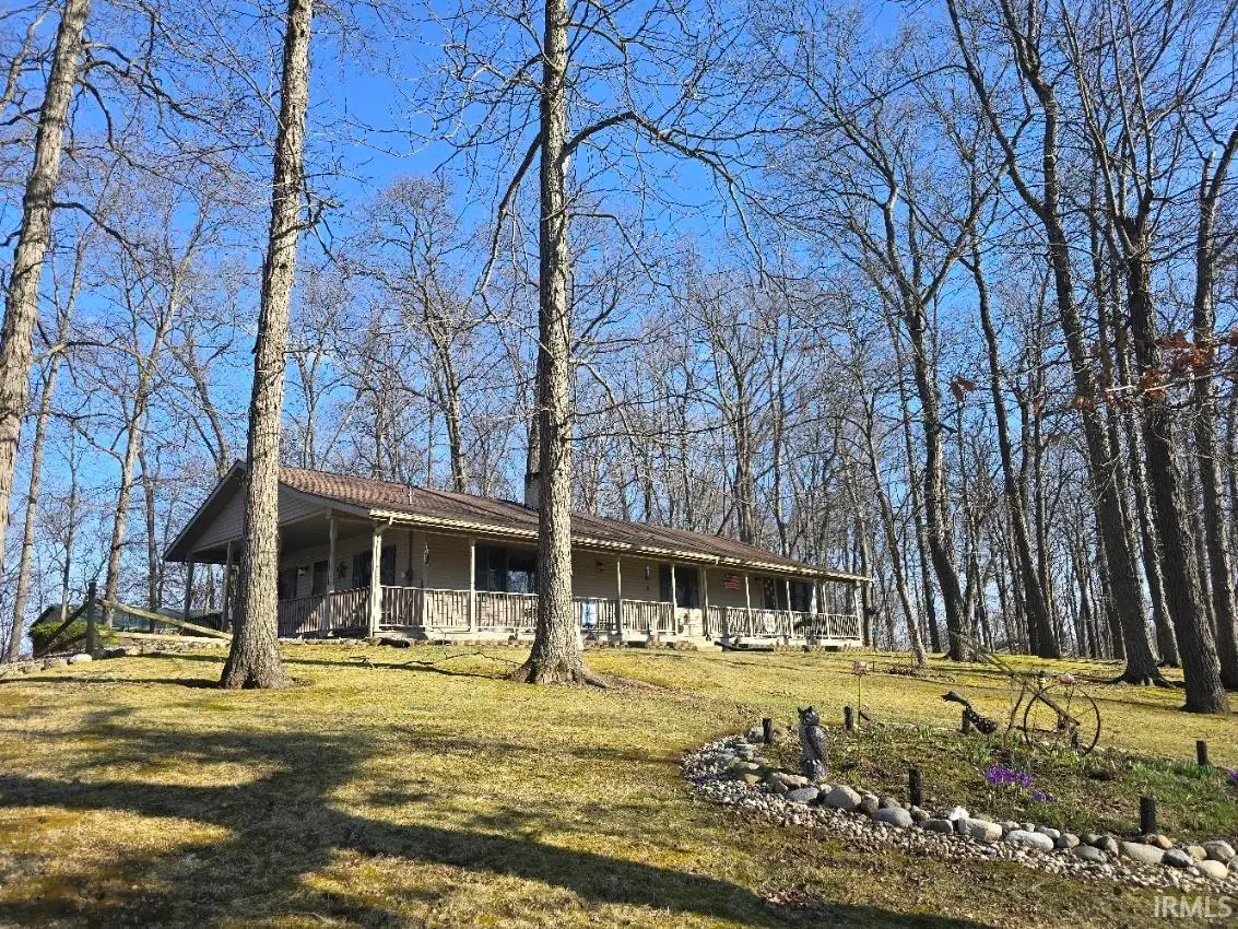 8908 N 550 E, Kendallville, IN 46755 - #1