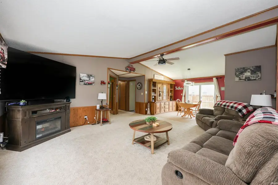 400 W Toledo Street, Fremont, IN 46737 - #3