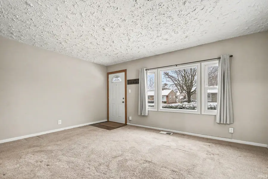 3724 Carroll Street, South Bend, IN 46614 - #3