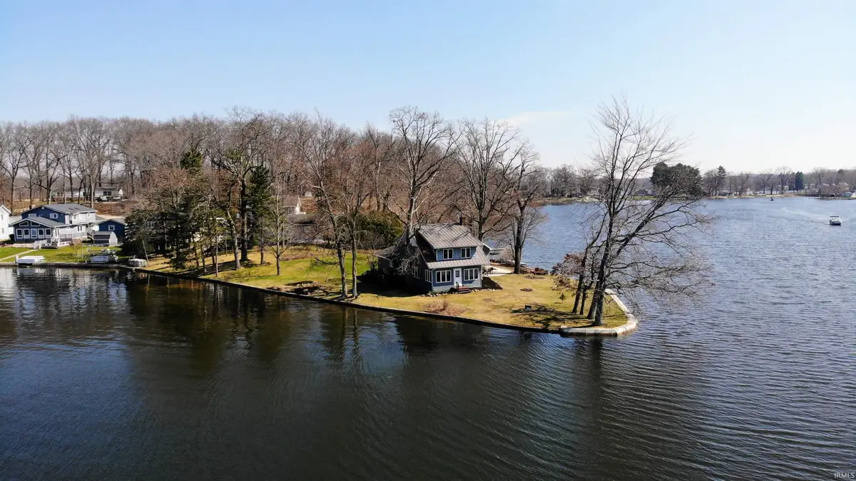 420 Ems W17 Lane, North Webster, IN 46555 - #1