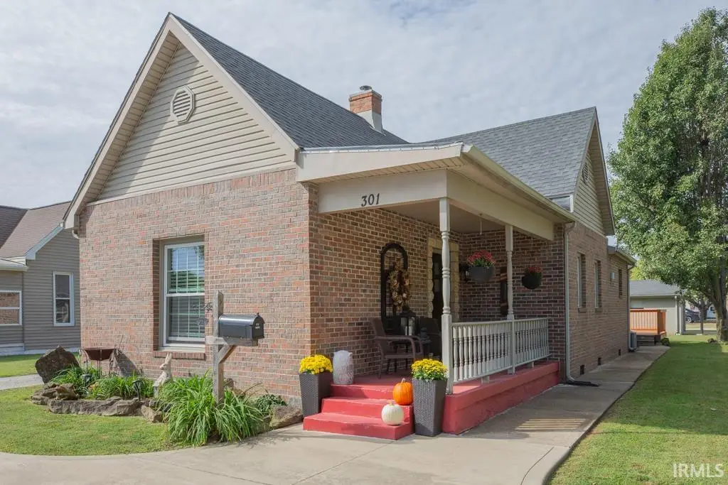 301 S Elm Avenue, Evansville, IN 47712 - #1
