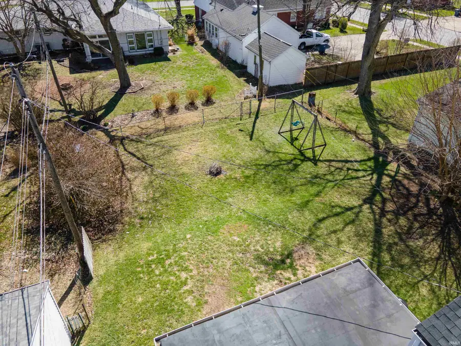 1225 W Jeffras Avenue, Marion, IN 46952 - #3