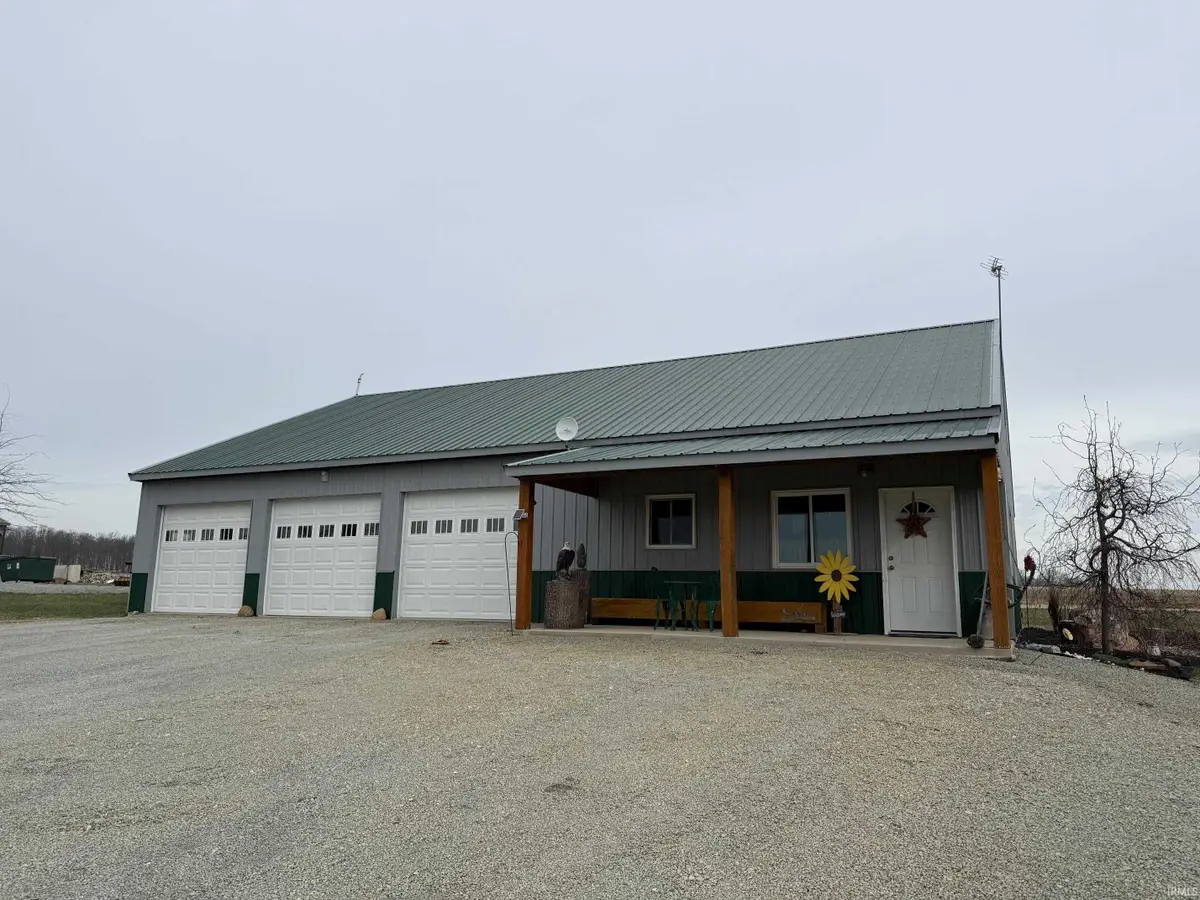 4175 N 925 E, Logansport, IN 46947 - #1